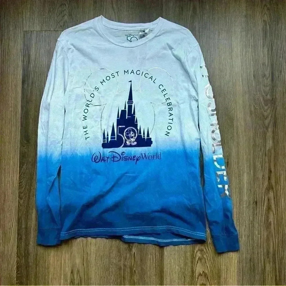 RARE Disney Parks WDW 50th Anniversary Passholder Long Sleeve T-Shirt Women's - Picture 1 of 6